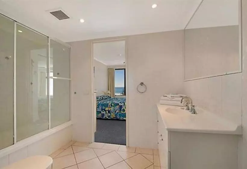 South Pacific Plaza Official