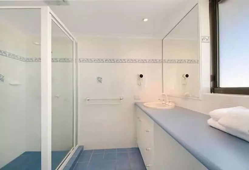 South Pacific Plaza Official