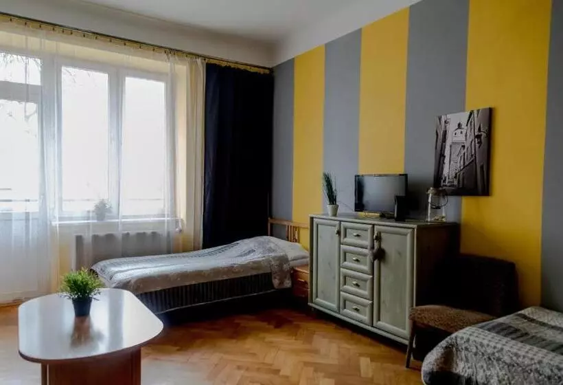 هاستل Centrum 51