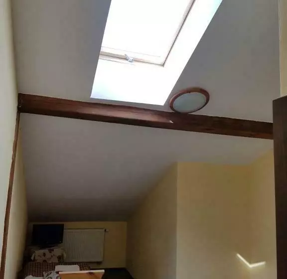 Retkeilymaja Karczma Na Woli