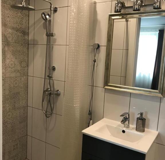 הוסטל Pensjonat Krainka