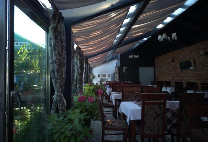 הוסטל Pensjonat Krainka