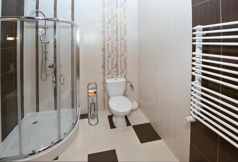 הוסטל U Hołosia