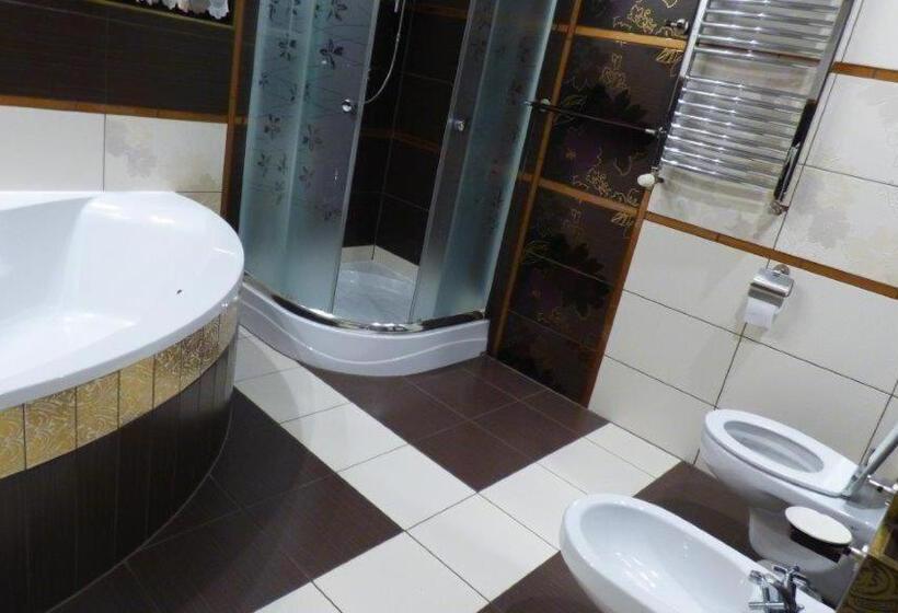 住宿加早餐  Agroturystyka Klekusiowo