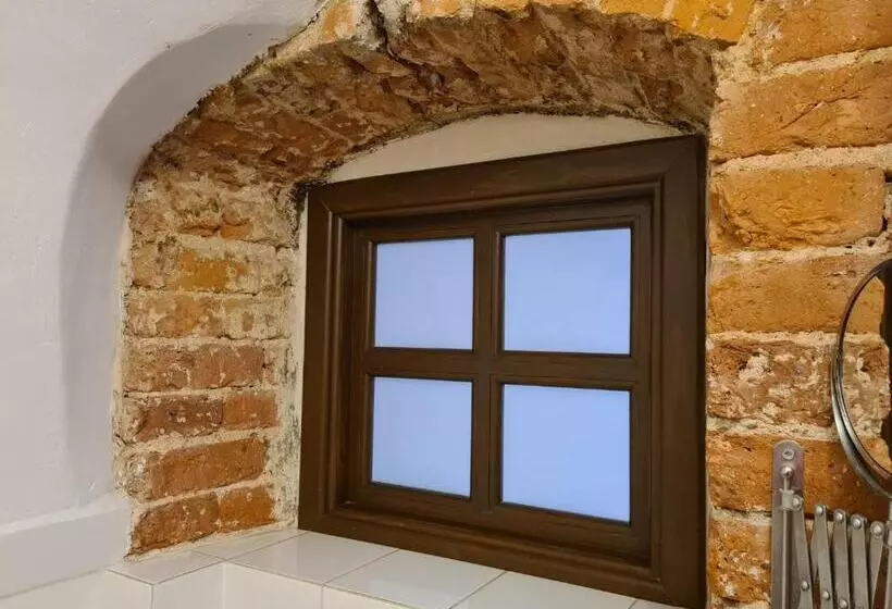 Aamiaismajoitus (B&B) Dom Pod Twierdzą Srebrna Góra