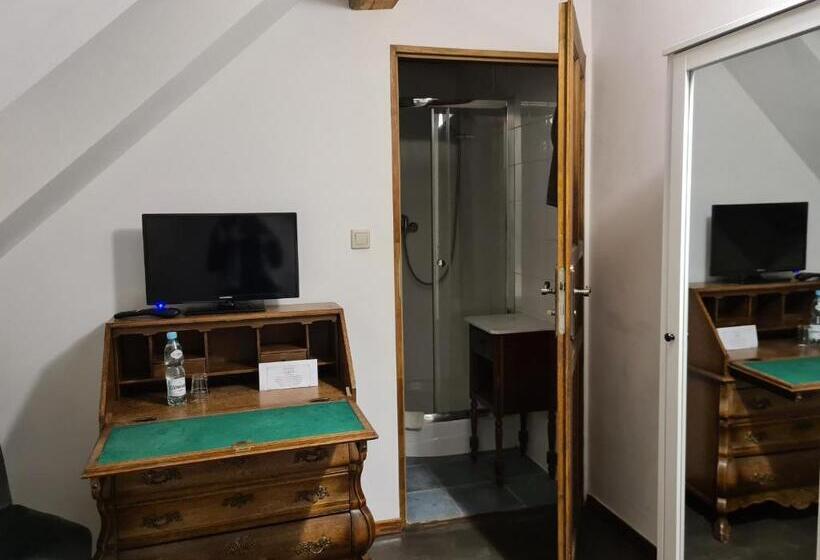 민박 Dom Pod Twierdzą Srebrna Góra