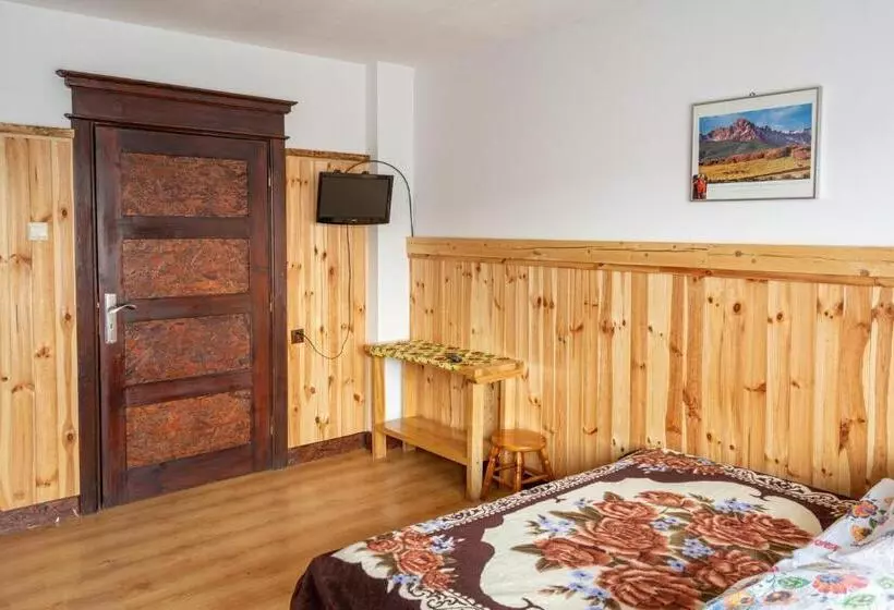 Aamiaismajoitus (B&B) Dom Wypoczynkowy Stoch Mądry