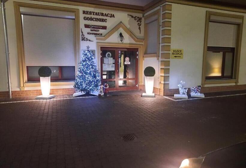 تختخواب و صبحانه Dworek W Płoni