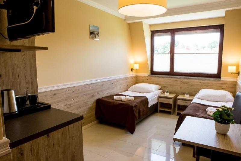 تختخواب و صبحانه Dworek W Płoni