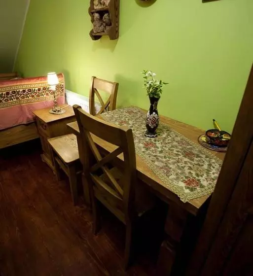 Aamiaismajoitus (B&B) Dwór Na Wichrowym Wzgórzu