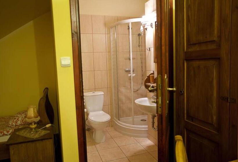 민박 Dwór Na Wichrowym Wzgórzu