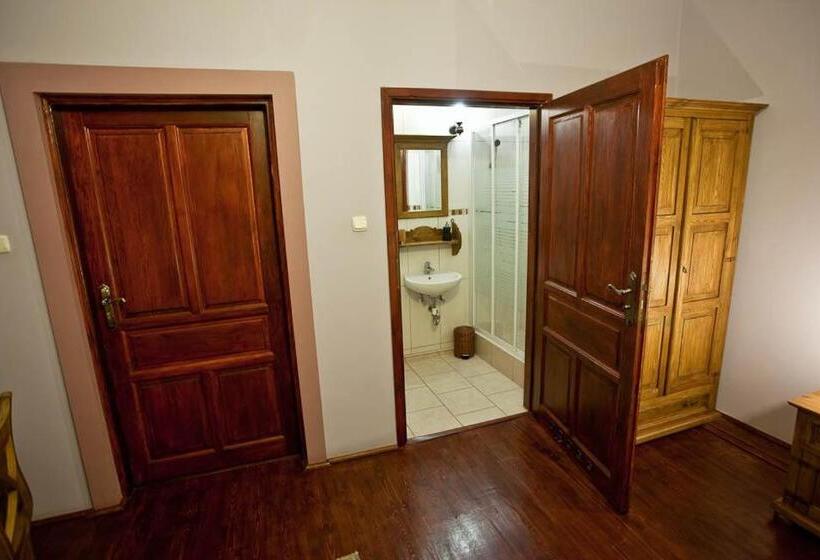 민박 Dwór Na Wichrowym Wzgórzu