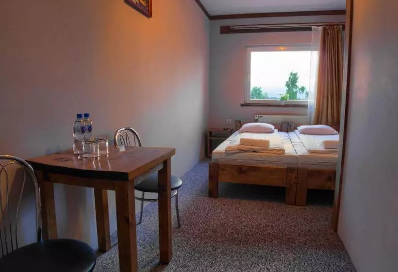 Aamiaismajoitus (B&B) Ośrodek Wypoczynkowy U Bartka