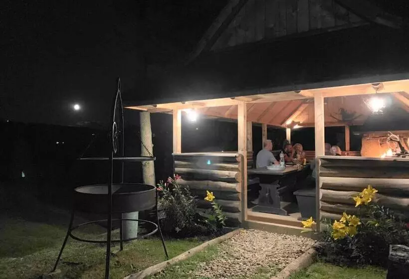 Aamiaismajoitus (B&B) Ośrodek Wypoczynkowy U Bartka