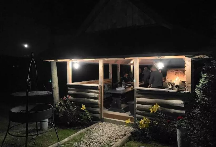 Aamiaismajoitus (B&B) Ośrodek Wypoczynkowy U Bartka