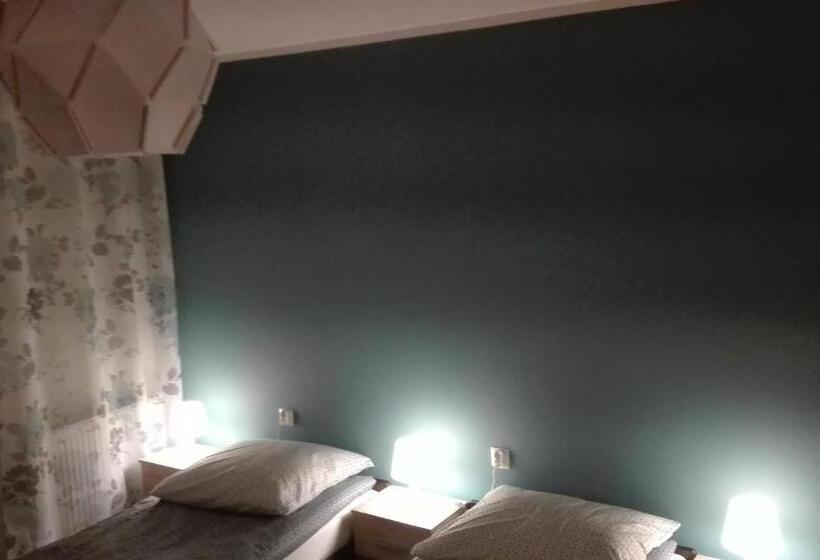 مبيت وإفطار Tropikalna Odnowa