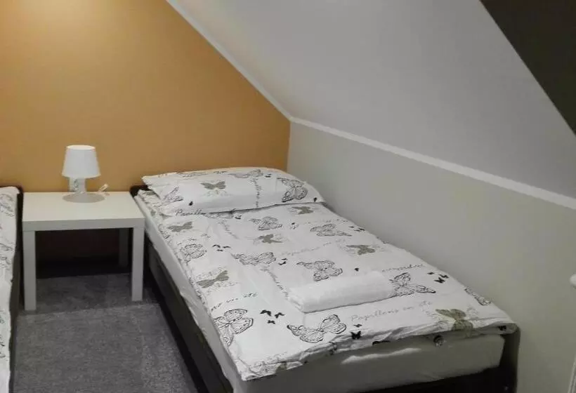 Aamiaismajoitus (B&B) Tropikalna Odnowa