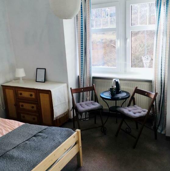 مبيت وإفطار Willa Pod Wieżami