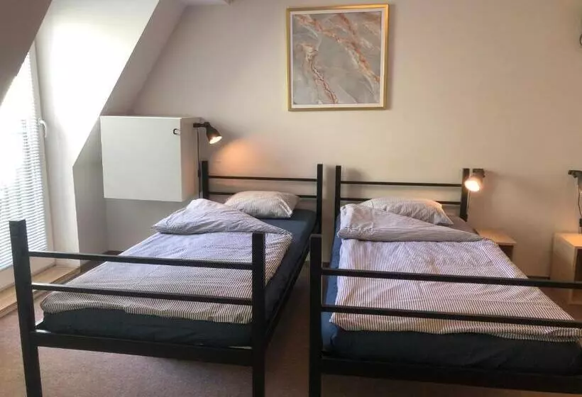Bemma Apart Hostel