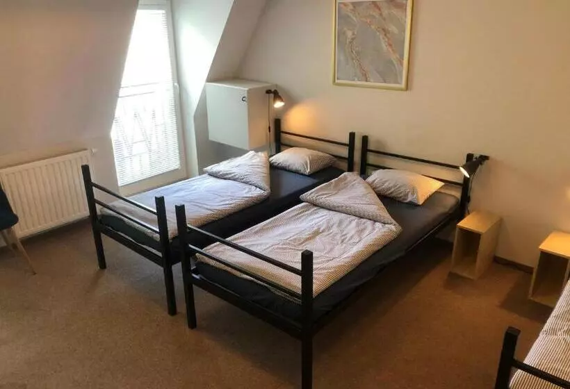 Bemma Apart Hostel