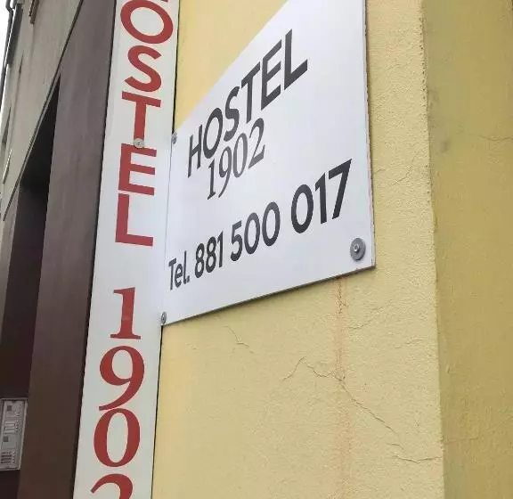 Hostel 1902