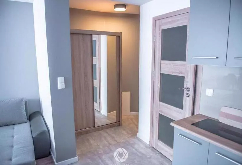 Hostel 1902
