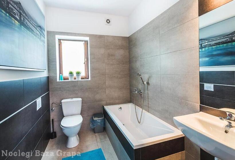 酒店 Baza Grapa Dom Pokoje Do Wynajęcia