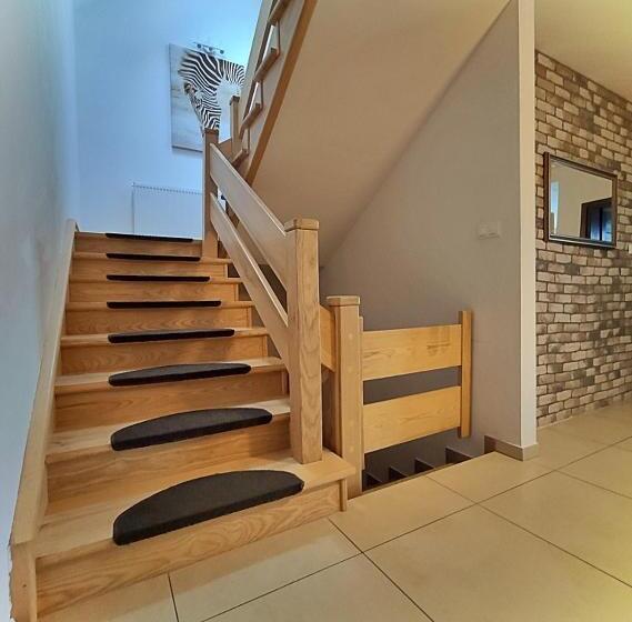 酒店 Baza Grapa Dom Pokoje Do Wynajęcia