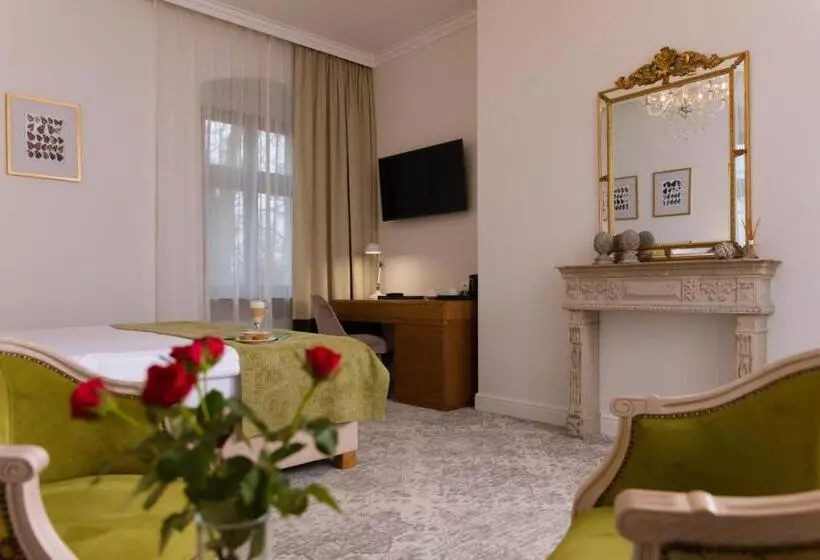 Hotelli Pałac Mojęcice