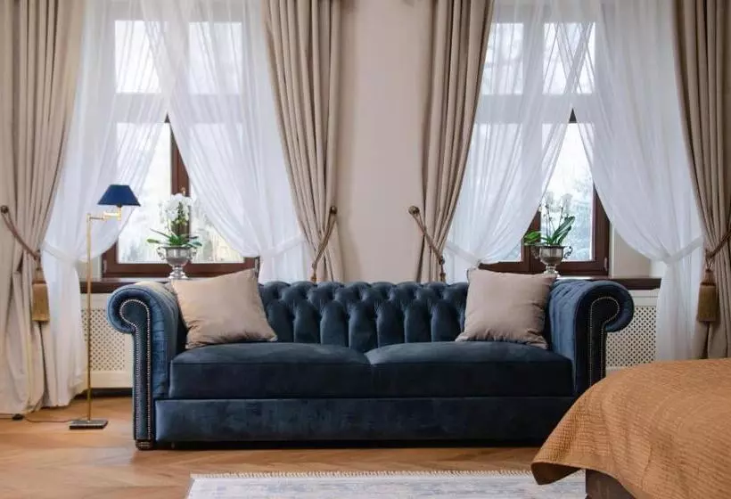 Hotelli Pałac Mojęcice