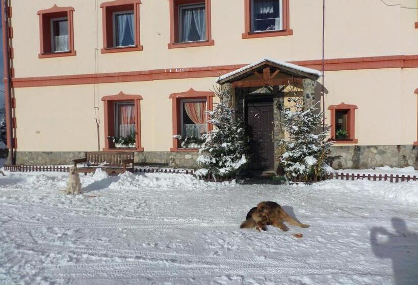 Отель Ranczo U Jana