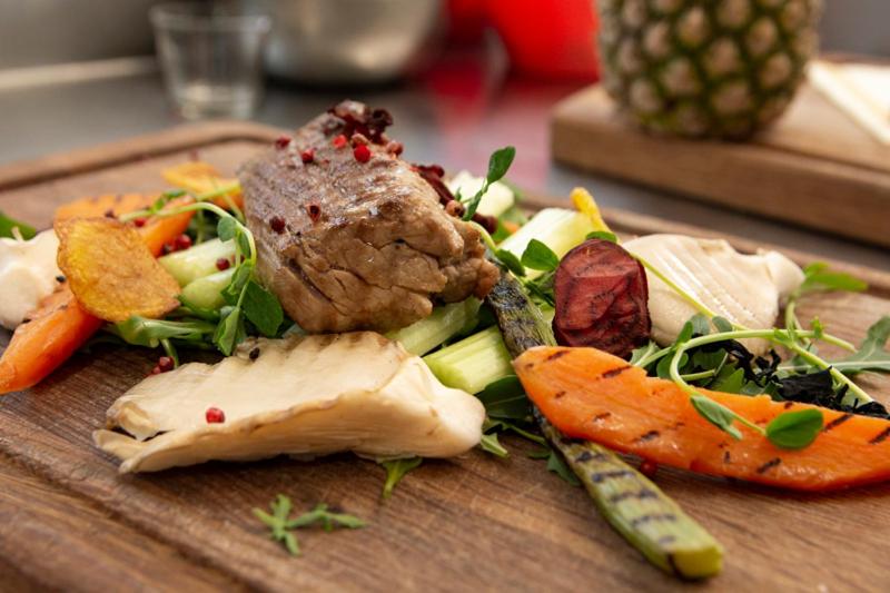 בית מלון כפרי Restauracja Autos