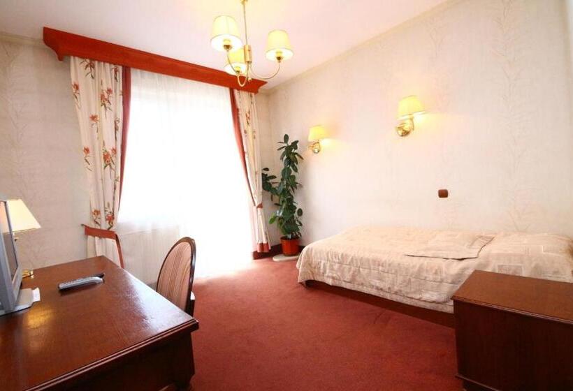 בית מלון כפרי Restauracja I Pokoje Gościnne Verde