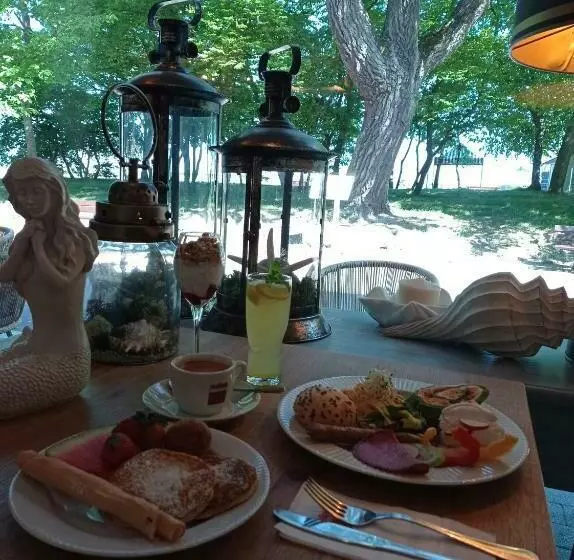 Hotelli Szerokie Wody Sea & Sand Ustka