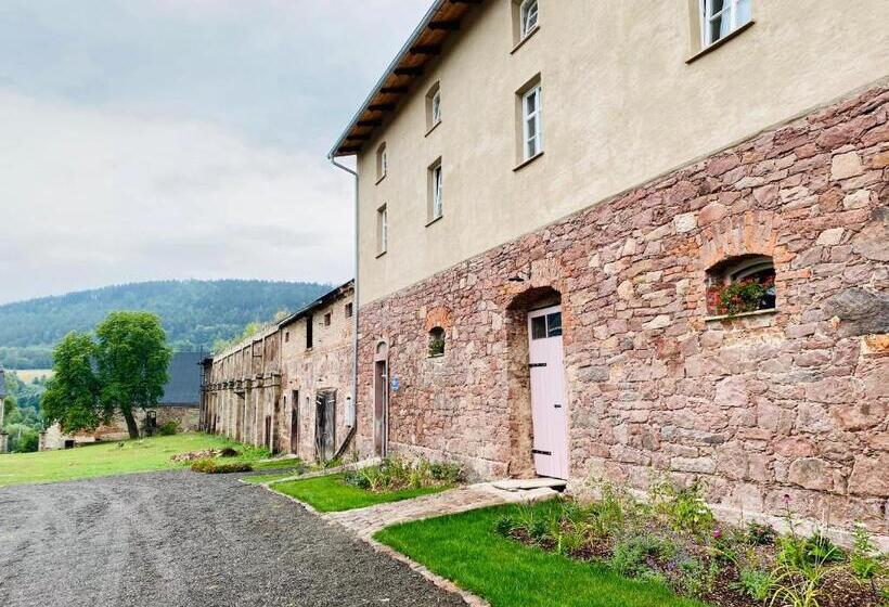 酒店 Zamek Sarny Schloss Scharfeneck