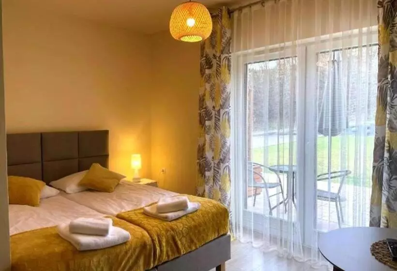 ペンション Winnica Nad Jarem