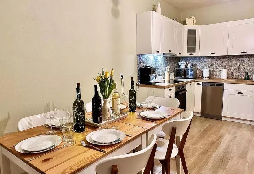 ペンション Winnica Nad Jarem