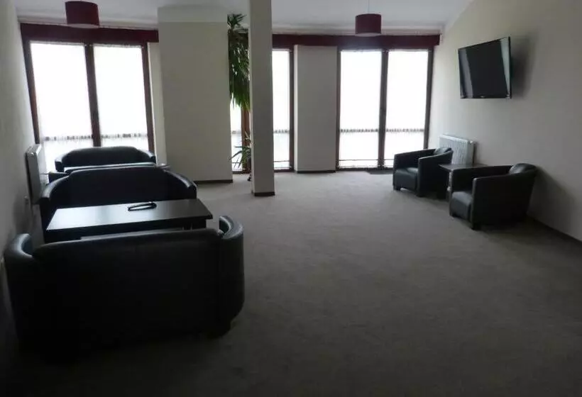 Lomakeskus Dom Wycieczkowy Pttk Turysta