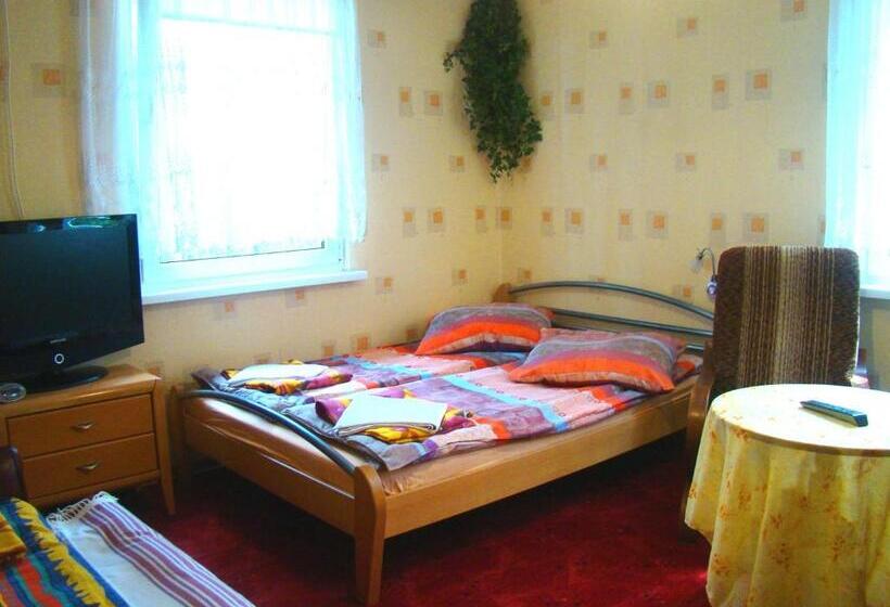 리조트 Ośrodek Wypoczynkowy Oaza