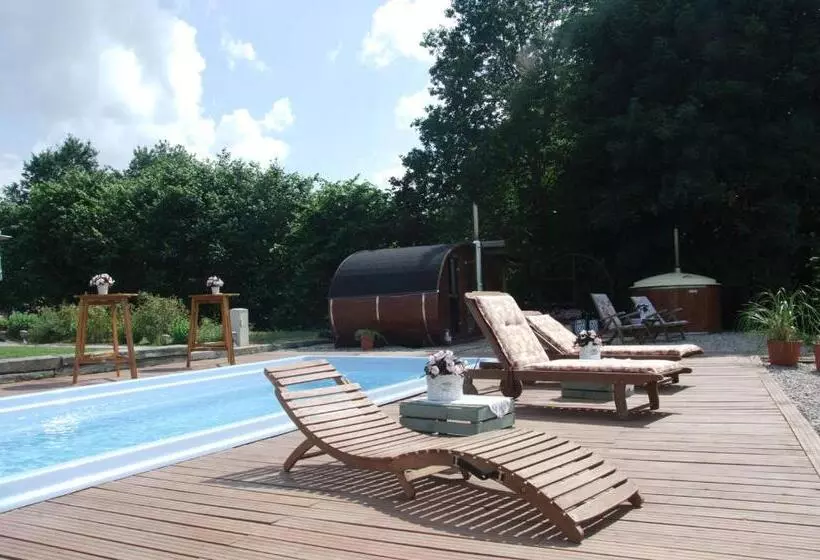 Retkeilymaja Chata Pogaduchy