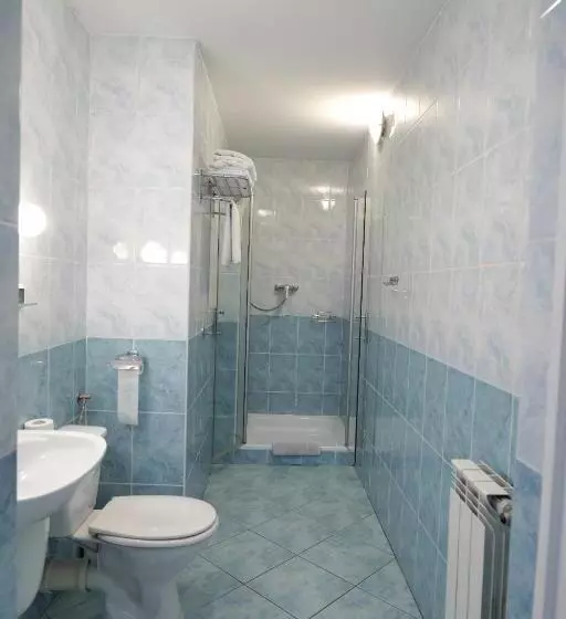 Azymut Hotel & Restaurant