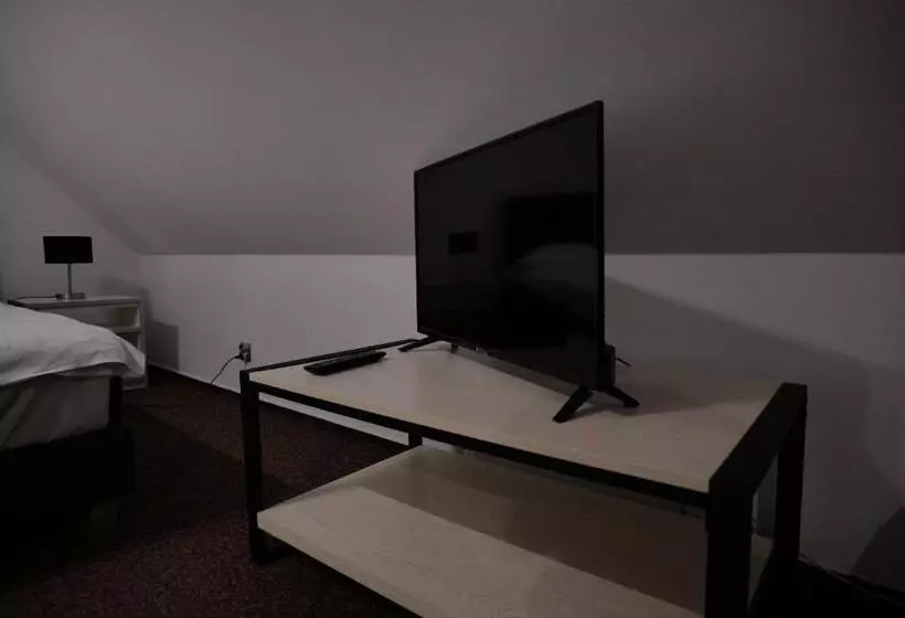 Azymut Hotel & Restaurant