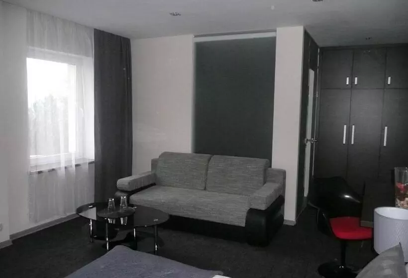 Azymut Hotel & Restaurant