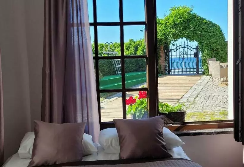 Aamiaismajoitus (B&B) Dom Przy Plaży