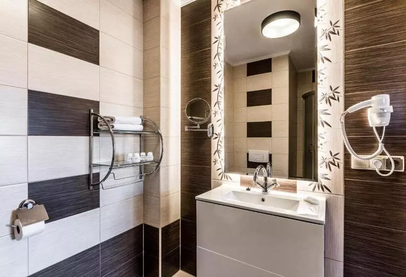 Aamiaismajoitus (B&B) Dworek Pod Giewontem