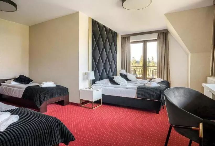 Aamiaismajoitus (B&B) Dworek Pod Giewontem