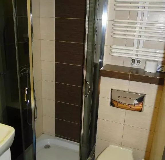 Aamiaismajoitus (B&B) Oaza Mazurska   Willa Lasek