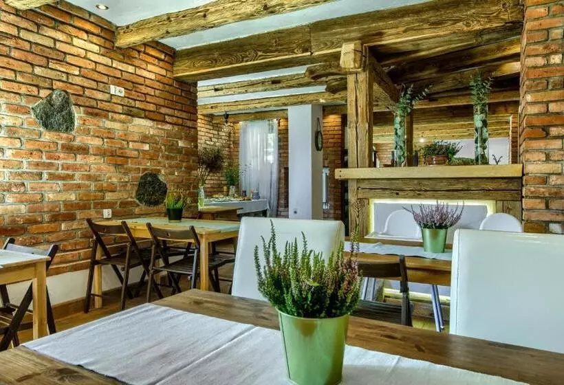 Aamiaismajoitus (B&B) Oaza Mazurska   Willa Lasek