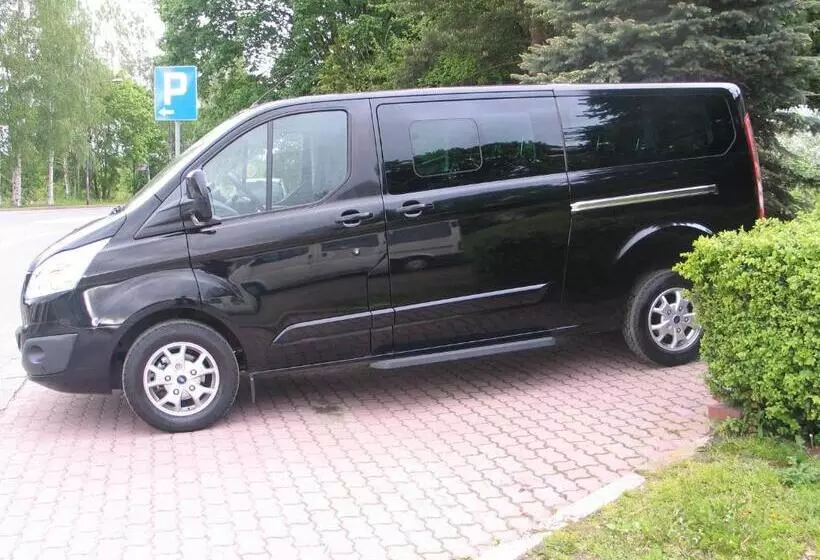 Aamiaismajoitus (B&B) Pokoje Gościnne Akacja