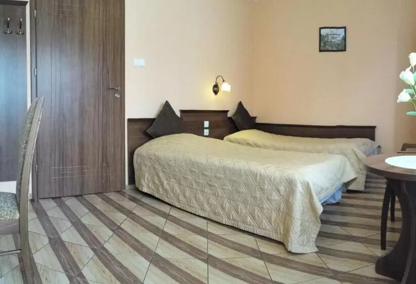 Aamiaismajoitus (B&B) Pokoje Gościnne Akacja